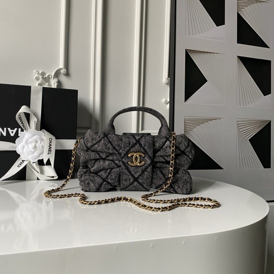 680 denim Chanel25K bow This season's explosive models fairy favorite AS5849 Fusion of classic diamond plaid pattern casual and sweet to make a whole bag is so sweet ah break the conventional form of the bag from the bow from accessories to become the pro
