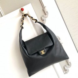 880 AS5839 new underarm bag small fire to the models all kinds of purchase post at present around the cabinet can not buy the hotness is very high premium rate ultra-high models old channel things original leather and special hardware a total of ten or so