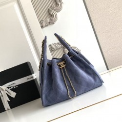 700 AS5293CHANEL 25 Another model named after the year 25c Suede Hipster Bag Chanel hobo Underarm Bag Hippie Underarm Bag Small Vintage Gold Coin Button Drawstring Bucket Bag Lingerie Pattern Vintage Black and Gold Classic Chain Design Premium Feeling Ess