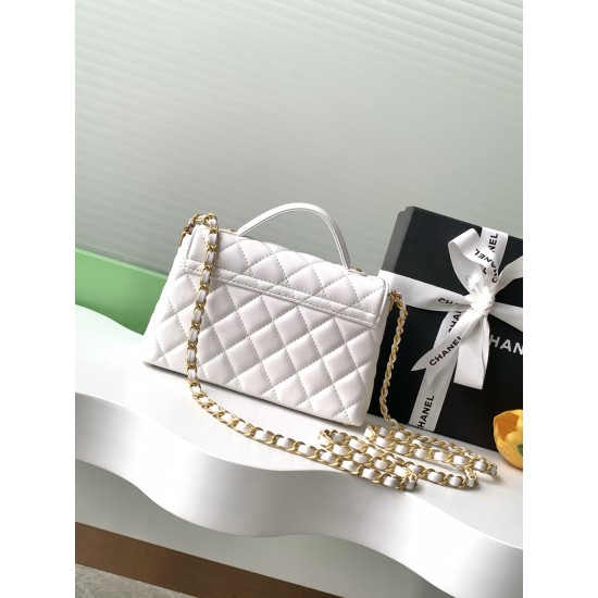760 25p kelly super texture 25p kelly take it is who's dream bag can be hand-carried can be shoulder can be crossbody not a little girl can refuse this bag ah come on chanel you really very good to take our overall super texture model number AS5355 size 1