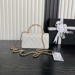 680 Chanel25B Double C logo handle AP4798 Exquisite handle design is more fashionable Grain cowhide leather with metal vintage hardware texture wear-resistant and durable Classic design and style versatile and practical Really exquisite Oh high color valu