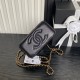 680 Chanel25B Double C logo handle cosmetic case AP4799 Exquisite handle design is more fashionable Grain cowhide leather with metal vintage hardware texture wear-resistant and durable Classic design style versatile and practical Really exquisite Oh high 