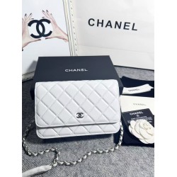 420 top original single 2020 spring and summer new version WOC33814 Fortune bag into the original sheepskin classic diamond lattice and leather through the classic design of the metal chain appearance and the same as the classic Woc before the difference 