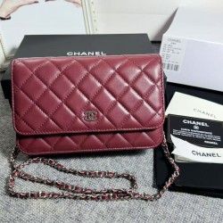 420 top original single 2020 spring and summer new version WOC33814 wealth bag imported original sheepskin classic diamond lattice and leather through the metal chain of the classic design appearance and the same as the previous classic Woc difference is 