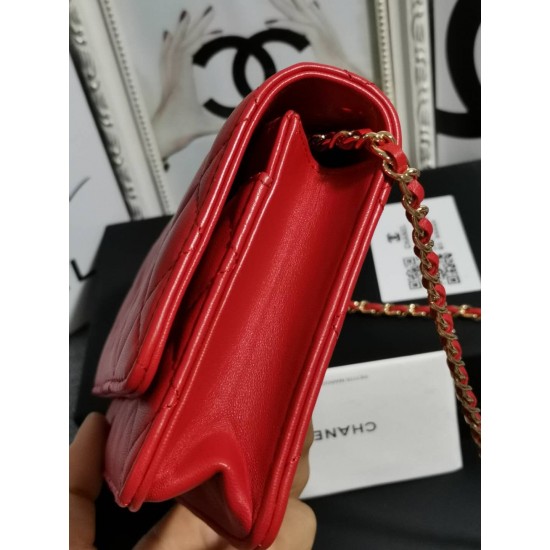 420 Chanel 0497A original sheepskin WOC small bag fashionable atmospheric double C let you more confident gold and silver buckle long chain can be collected in the bag can be used as a clutch bag inside the card space zipper space change space compact and