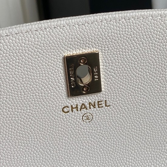 710 Chane1 25C Woc Organ Bag AP4402 Logo Tote Shoulder Calfskin Leather with Gold Metallic It's a fresh and stylish look with its classic design Every detail reveals sophistication and elegance Whether it's the iconic diamond plaid or the double C logo, i