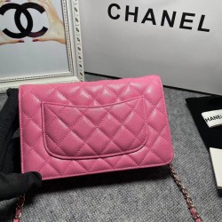 450 large explosive Chane AP1794 2020 new imported cowhide leather fine ball pattern woc too love at a glance on the logo than the classic model of the larger half wear leather half wear gold chain very delicate capacity do not worry about the capacity to