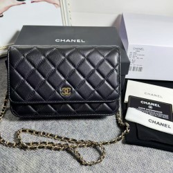 420 top original single 2020 spring and summer new version WOC33814 wealth bag imported original sheepskin classic diamond lattice and leather through the metal chain of the classic design appearance and the same as the previous classic Woc difference is 