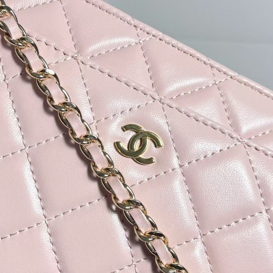 420 top original single 2020 spring and summer new version WOC33814 wealth bag imported original sheepskin classic diamond lattice and leather through the metal chain of the classic design appearance and the same as the previous classic Woc difference is 