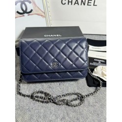 420 top original single 2020 spring and summer new version WOC33814 wealth bag imported original sheepskin classic diamond lattice and leather through the metal chain of the classic design appearance and the same as the previous classic Woc difference is 