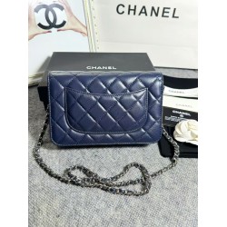 420 top original single 2020 spring and summer new version WOC33814 wealth bag imported original sheepskin classic diamond lattice and leather through the metal chain of the classic design appearance and the same as the previous classic Woc difference is 