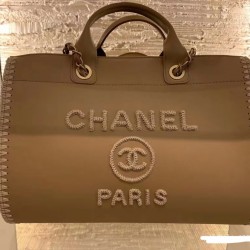 1200 Chanel coco beach bag apricot cow weave beach bag 34cm classic stunning