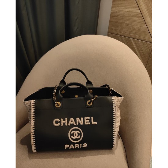 1200 Chanel coco beach bag black cow weave beach bag 34cm classic stunning