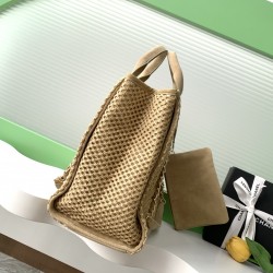 1100 25New Chane Beach Bag Shopper Are you excited Chanel TOTE BAG must have because it's high class because it's unique because it's durable and irrefutable versatile Model No. A66941 Size 38