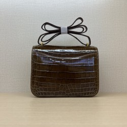 In stock KK19 honey dumplings imported high-gloss crocodile Kang Kang 19cm full hand-stitched waxed thread full steel hardware lining sheepskin