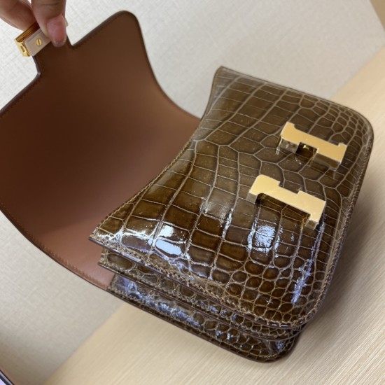 In stock KK19 honey dumplings imported high-gloss crocodile Kang Kang 19cm full hand-stitched waxed thread full steel hardware lining sheepskin