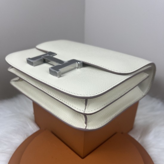 HERMES Constance Stewardess Bag New with Mirror 19 Kang Kang Milkshake White Silver Buckle High-end Quality Epsom Cowhide Leather Handmade Waxed Thread Shoulder Crossbody Mini Size 19154cm In stock Lot 700