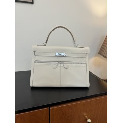 Kelly lakis kelly 2832 two sizes gold and silver buckle double zipper pocket design is also too chic ah swift leather half hand waxed stitching all stainless steel hardware subtle glossy feeling hand carry or shoulder carry is very elegant daily commuting