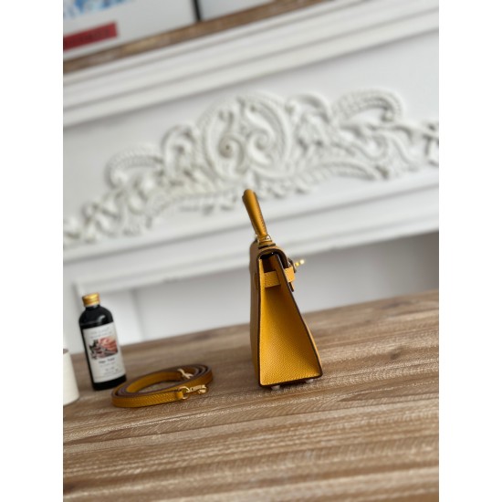 Kylie II mini color mustard yellow imported epsom leather semi-handmade hand-stitched waxed thread size 19cm Lot of 680