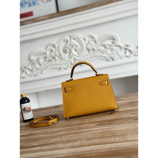 Kylie II mini color mustard yellow imported epsom leather semi-handmade hand-stitched waxed thread size 19cm Lot of 680