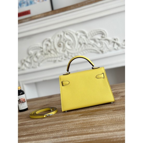Kylie II mini color lemon yellow imported epsom leather semi-handmade hand sewing waxed thread size 19cm Lot of 680