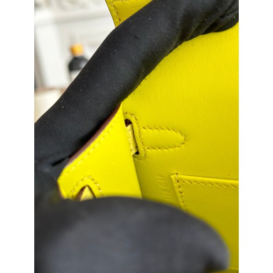 Kylie II mini color lemon yellow imported epsom leather semi-handmade hand sewing waxed thread size 19cm Lot of 680