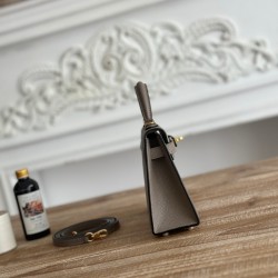 Kylie II mini color asphalt grey imported epsom leather semi-handmade hand-stitched waxed thread size 19cm Lot of 680