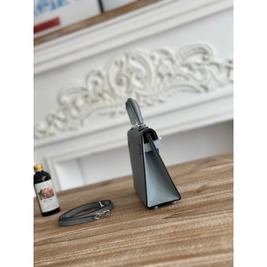 Kylie II mini color linen blue imported epsom leather semi-handmade hand-stitched waxed thread size 19cm Lot of 680