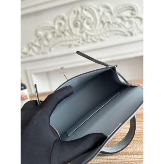 Kylie II mini color linen blue imported epsom leather semi-handmade hand-stitched waxed thread size 19cm Lot of 680