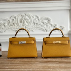 Kylie II mini color mustard yellow imported epsom leather semi-handmade hand-stitched waxed thread size 19cm Lot of 680