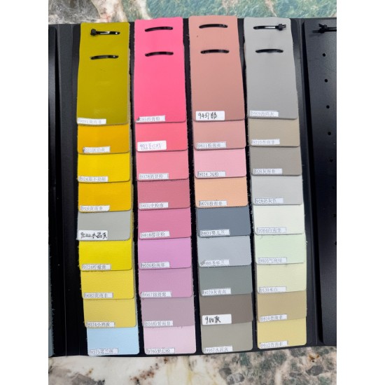 Swift leather color card.