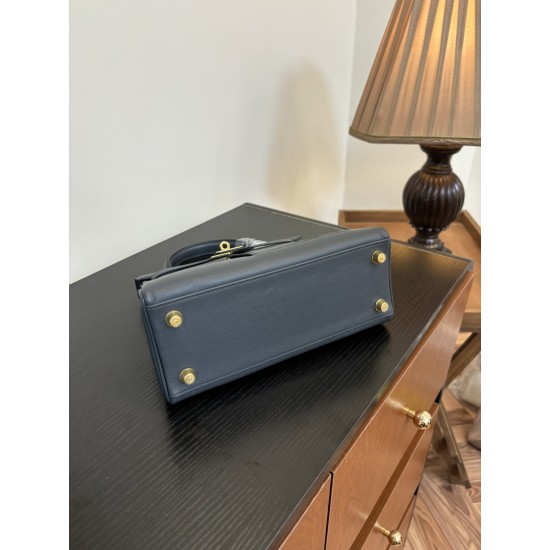 P1600 Kylie Colrmatic swift leather All-steel hardware First release single color Bullying slate gray Black horse in this year's color card In stock 2528 gold and silver buckle