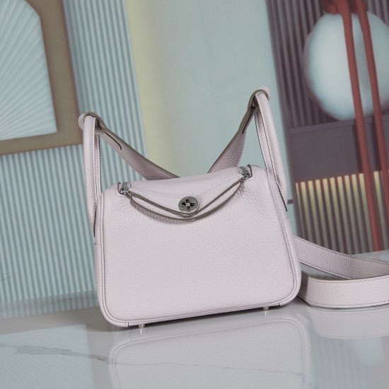 Batch 1700 spot LindyMini19 dream pink purple silver buckle pair version handmade imported waxed thread sewing with the Italian original side oil Tc cowhide hand-beaten copper nails hand-engraved font market absolute absolute son batch 540