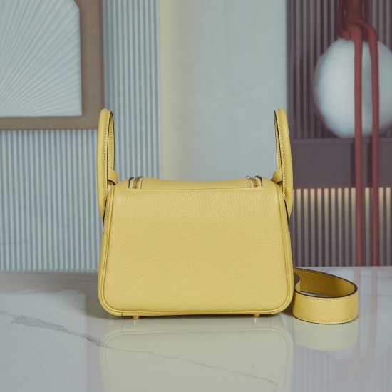 Batch 1700 spot LindyMini19 chick gold buckle pair version handmade imported waxed thread sewing with the Italian original side oil Tc cowhide hand-beaten copper nails hand-engraved font market absolute absolute son batch 540