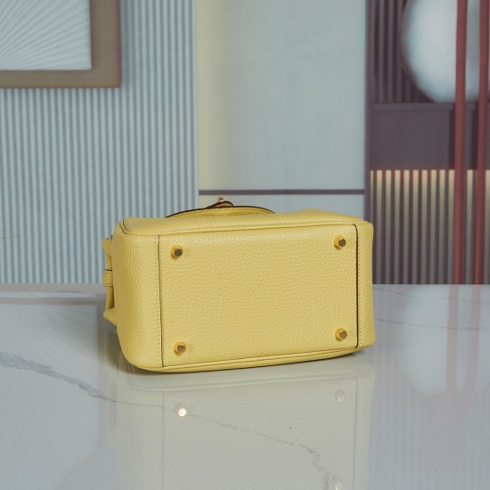 Batch 1700 spot LindyMini19 chick gold buckle pair version handmade imported waxed thread sewing with the Italian original side oil Tc cowhide hand-beaten copper nails hand-engraved font market absolute absolute son batch 540