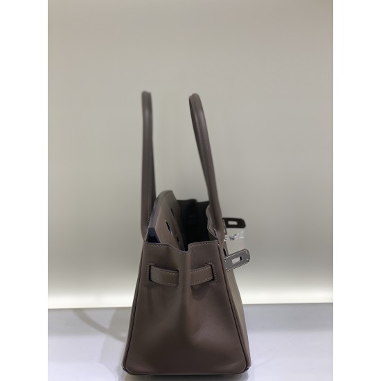 Lot 1111 New Mini Shoulder Birkin 29Cm Swift Plain Leather The overall body of the bag is lightweight, combining smart and soft, more suitable for daily use