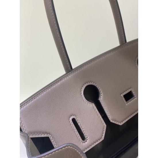 Lot 1111 New Mini Shoulder Birkin 29Cm Swift Plain Leather The overall body of the bag is lightweight, combining smart and soft, more suitable for daily use