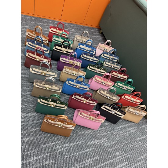 In stock touch BK25 Togo leather with high gloss crocodile platinum 25cm fully hand stitched with waxed thread Full steel hardware Lined with goat skin