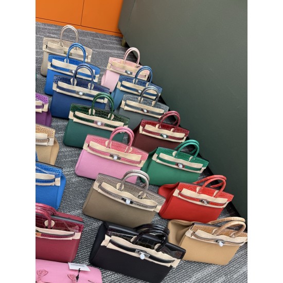 In stock touch BK25 Togo leather with high gloss crocodile platinum 25cm fully hand stitched with waxed thread Full steel hardware Lined with goat skin