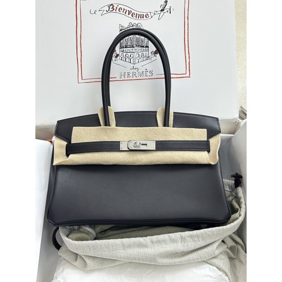Lot 1111 shoulder birkin swift black 89 black color scheme is very suitable for modern urban beauty style high class feeling