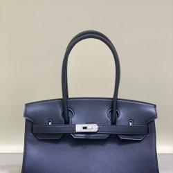 Lot 1111 New Mini Shoulder Birkin 29Cm Swift Plain Leather The overall body of the bag is lightweight, combining smart and soft, more suitable for daily use
