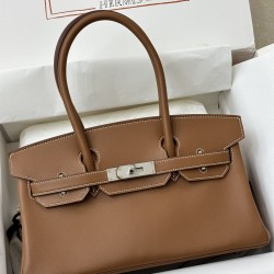 Lot 1111 shoulder birkin 29cm swift golden brown color is very suitable for modern urban beauty style high class feeling full of