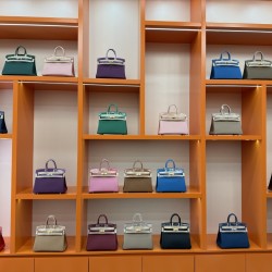 In stock touch BK25 Togo leather with high gloss crocodile platinum 25cm fully hand stitched with waxed thread Full steel hardware Lined with goat skin