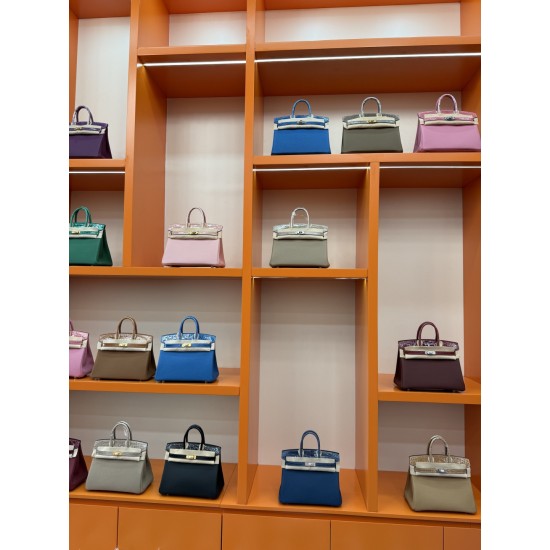 In stock touch BK25 Togo leather with high gloss crocodile platinum 25cm fully hand stitched with waxed thread Full steel hardware Lined with goat skin