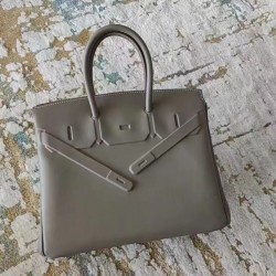 Hot models of the new recommended Hermes illusion of platinum out of the super mini version of 25cm in addition to the bottom of the nail solid hardware are embossed out of the effect is very special super limited edition is definitely not easy to hit the