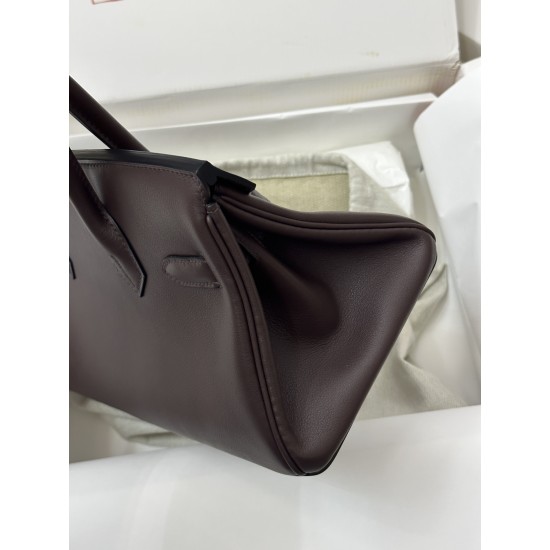 Lot 1111 24s new shoulder birkin swift ebony bag color is very with the style of the modern urban beauties advanced sense full of