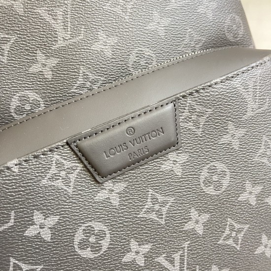 P380 EXCLUSIVE CUSTOMIZED REALISTIC DYNAMIC 163c CHIP TOP ORIGINAL ENHANCEMENT M43186 Casual and sophisticated, this Apollo shoulder bag in soft Monogram Eclipse-coated canvas fabric is the perfect combination of style and functionality, featuring a range