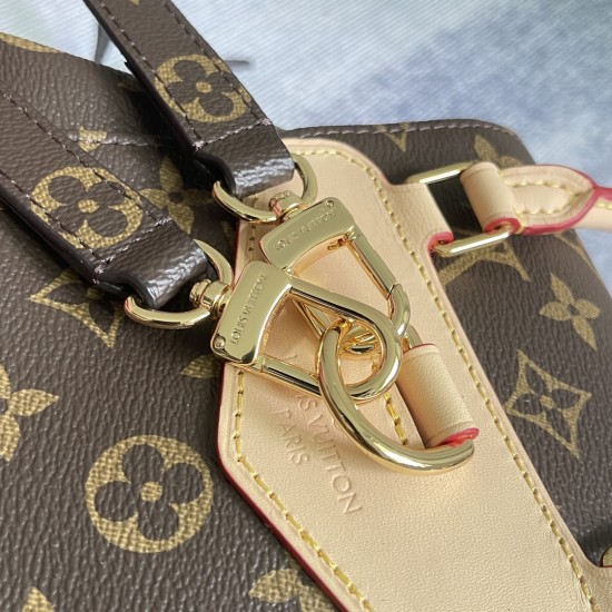 P410 EXCLUSIVE CUSTOMIZED ACTUAL TOP ORIGINAL REINFORCED M11198 OLD FLOWER This Montsouris PM backpack is made of Monogram canvas with leather trim Leather top handle and two adjustable straps Can be carried in many ways as a single piece Securely store b