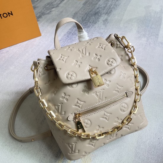 P540Exclusive customized real top-quality original variant chip M13357 black M13358 khaki Coussin Backpack small handbag in shoulder bag configuration noticeably joins the Coussin collection as soft Monogram-embossed leather incorporates the iconic LV pad