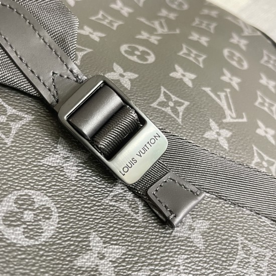 P500 exclusive customized real top original reinforced 163c01 top original black flower M45538TRIO shoulder bagTrio shoulder bag for Monogram canvas body with cowhide leather flap in the front pocket of the gold chain and other modern details in the embel